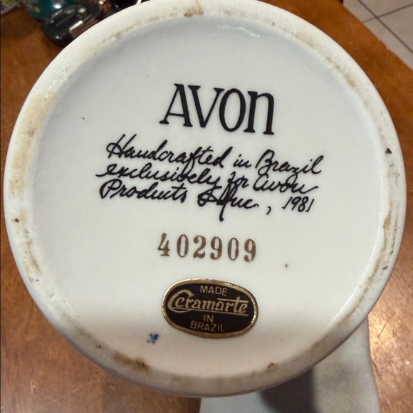 Avon Handcrafted Ceramic Base - Picture 4 of 4